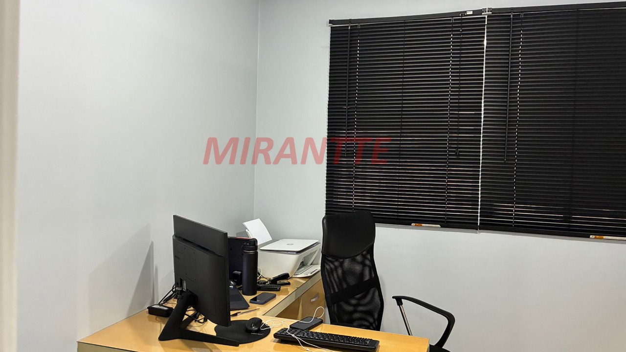 Conjunto comercial de 38m² em Água Fria