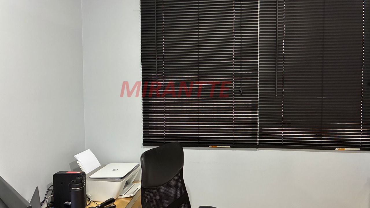 Conjunto comercial de 38m² em Água Fria