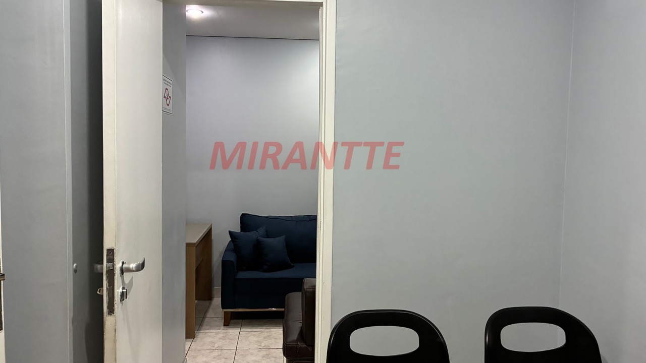 Conjunto comercial de 38m² em Água Fria