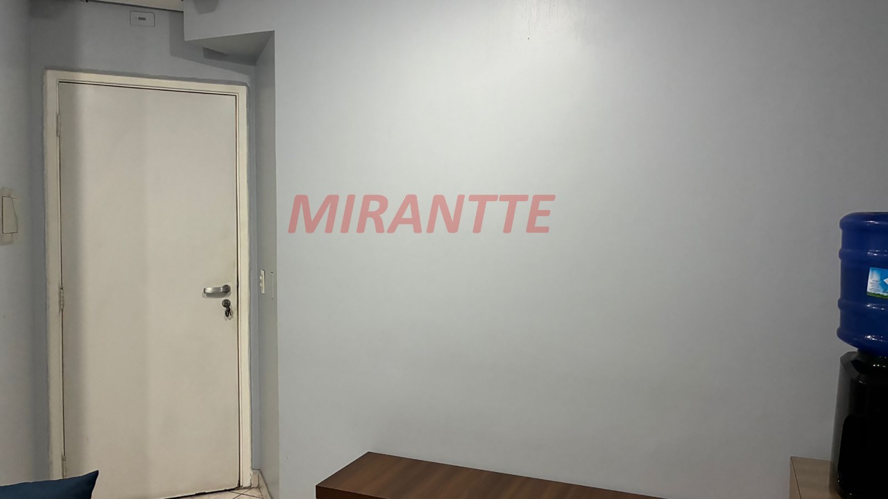 Conjunto comercial de 38m² em Água Fria