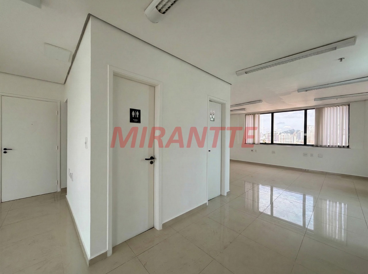 Comercial de 34m² em Santana