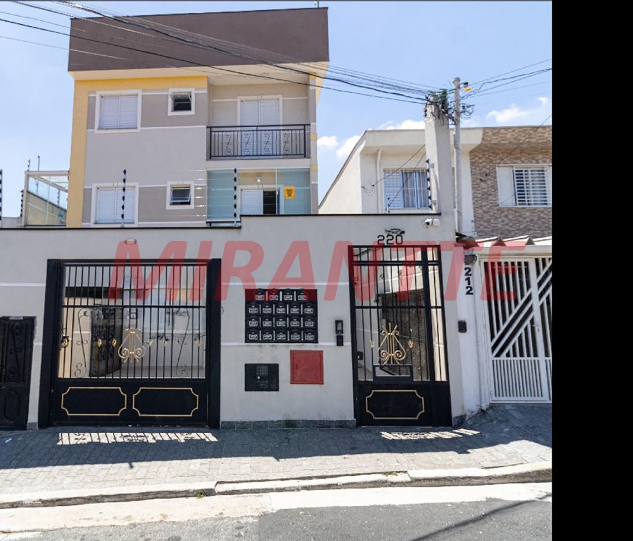 Apartamento de 46m² com 2 quartos em Vila Nivi