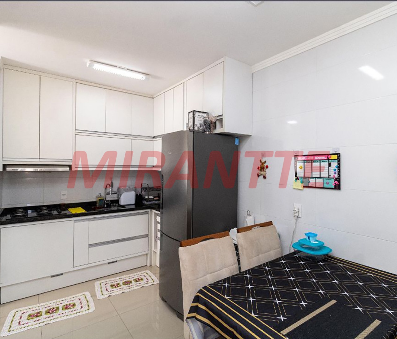Apartamento de 46m² com 2 quartos em Vila Nivi