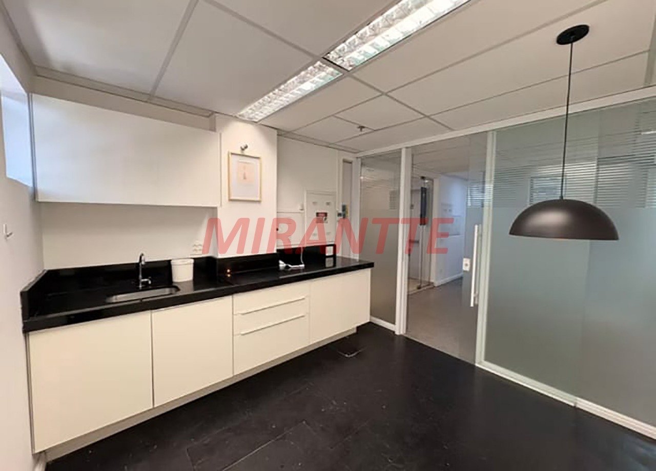Comercial de 120m² em Pinheiros