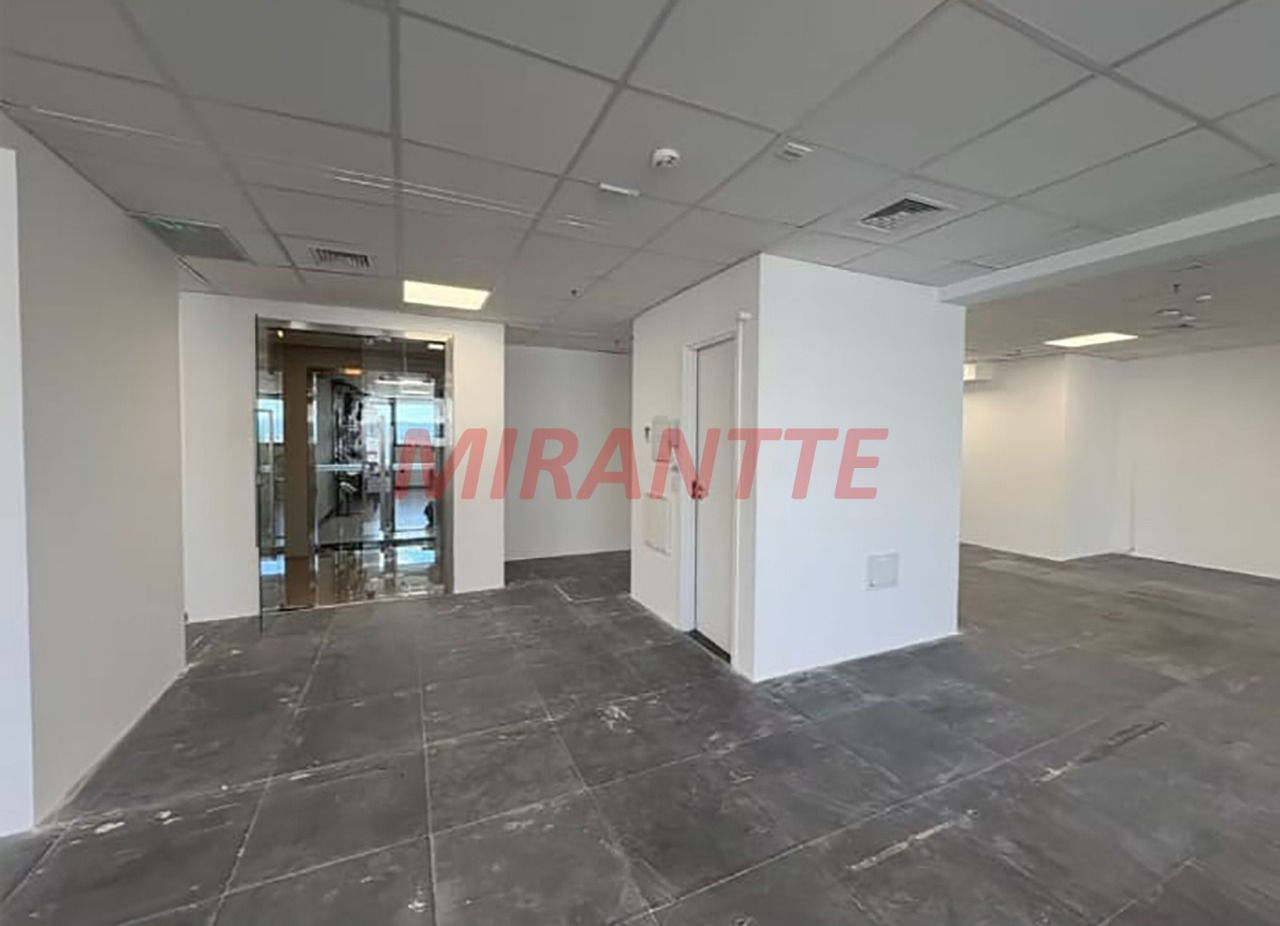 Comercial de 94m² em Várzea da Barra Funda