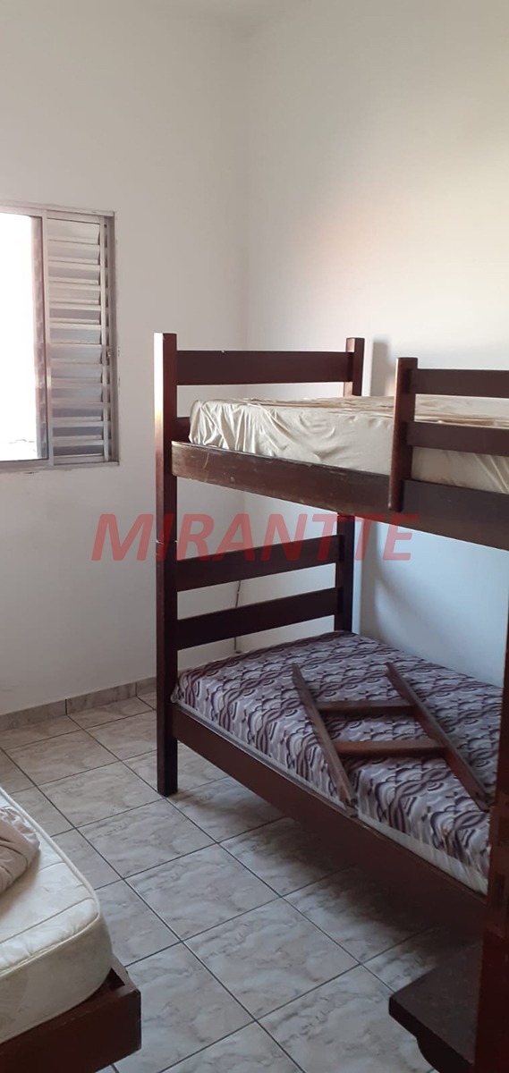 Casa terrea de 240m² com 6 quartos em Parque Balneario