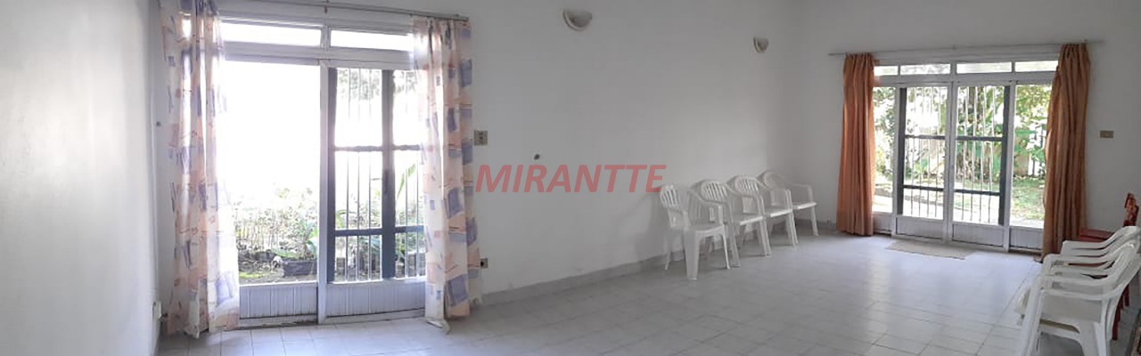 Casa terrea de 240m² com 6 quartos em Parque Balneario
