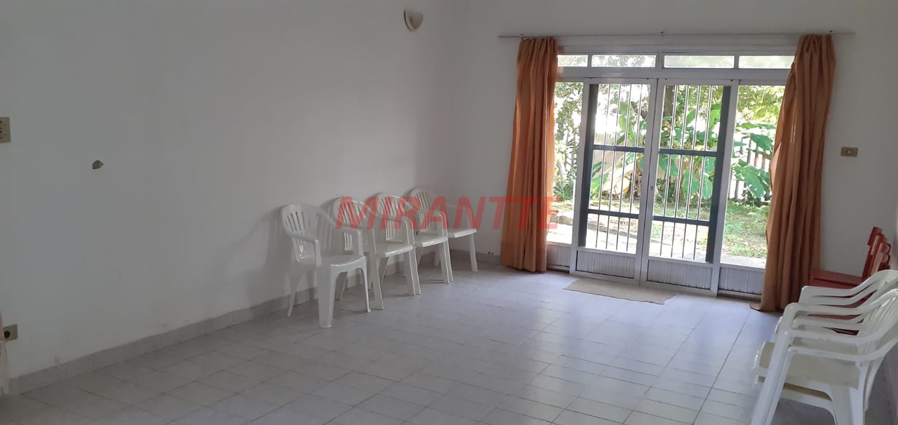 Casa terrea de 240m² com 6 quartos em Parque Balneario