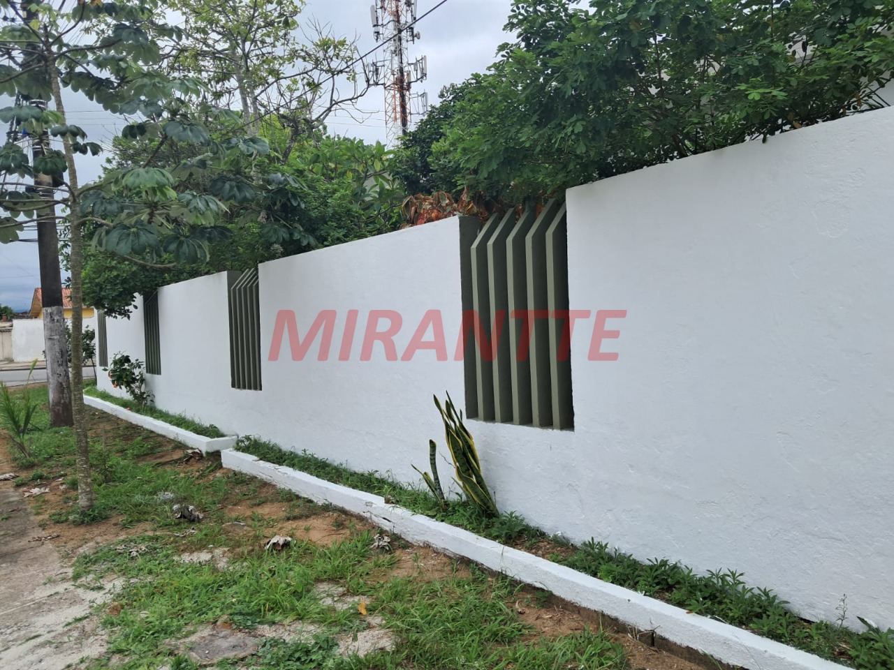 Casa terrea de 240m² com 6 quartos em Parque Balneario