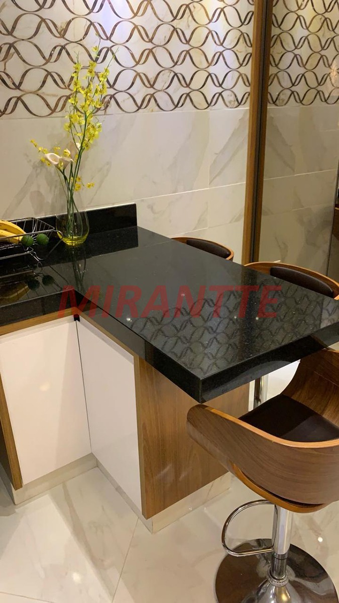 Cond. fechado de 494m² com 4 quartos em Caraguata