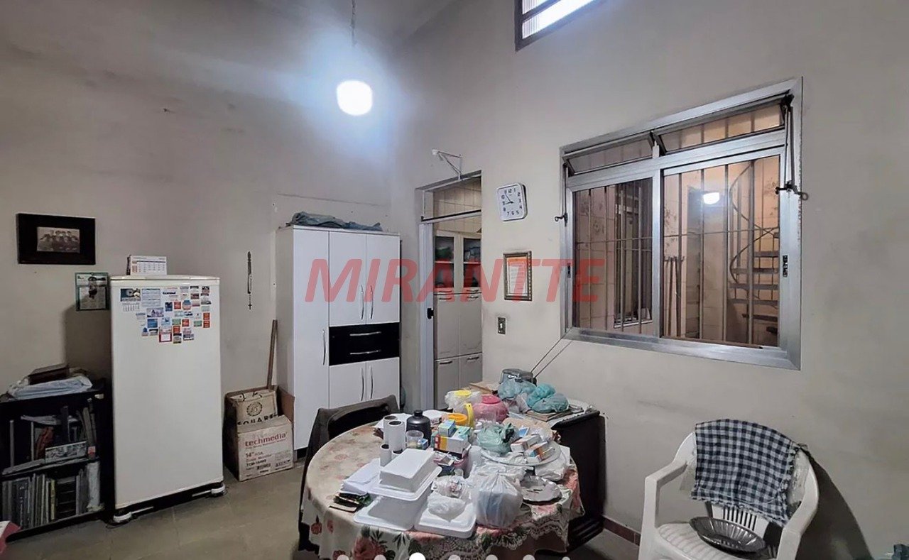 Sobrado de 300m² com 4 quartos em Luz