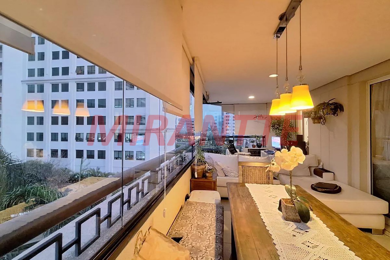 Apartamento de 167m² com 3 quartos em Barra Funda