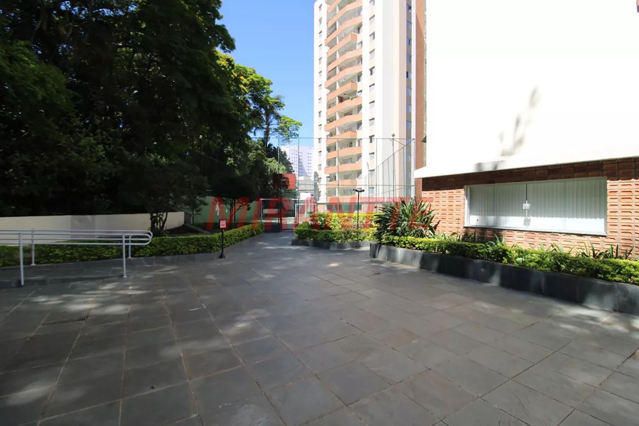Apartamento de 140m² com 4 quartos em Santana