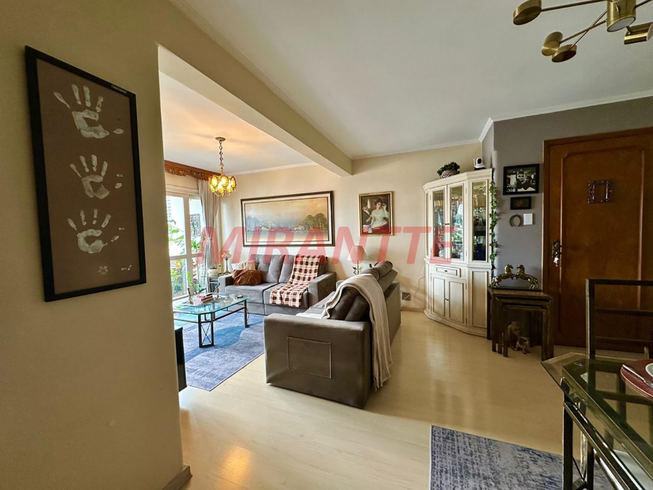 Apartamento de 140m² com 4 quartos em Santana