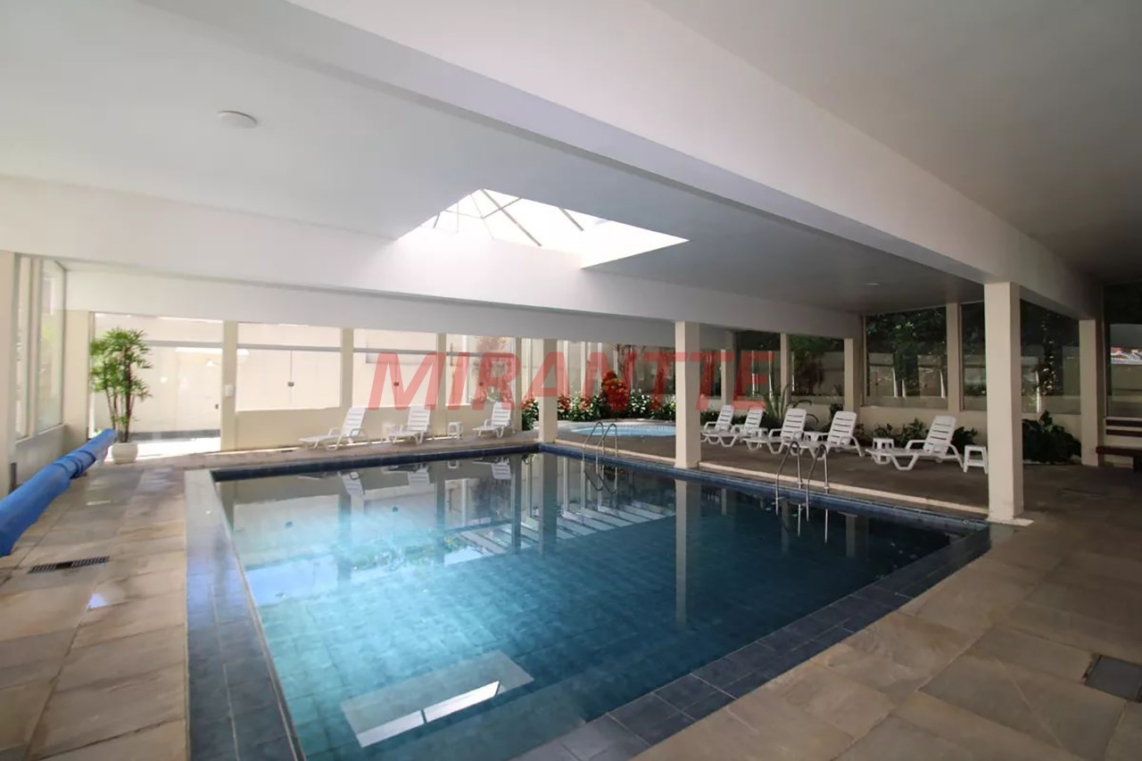 Apartamento de 140m² com 4 quartos em Santana