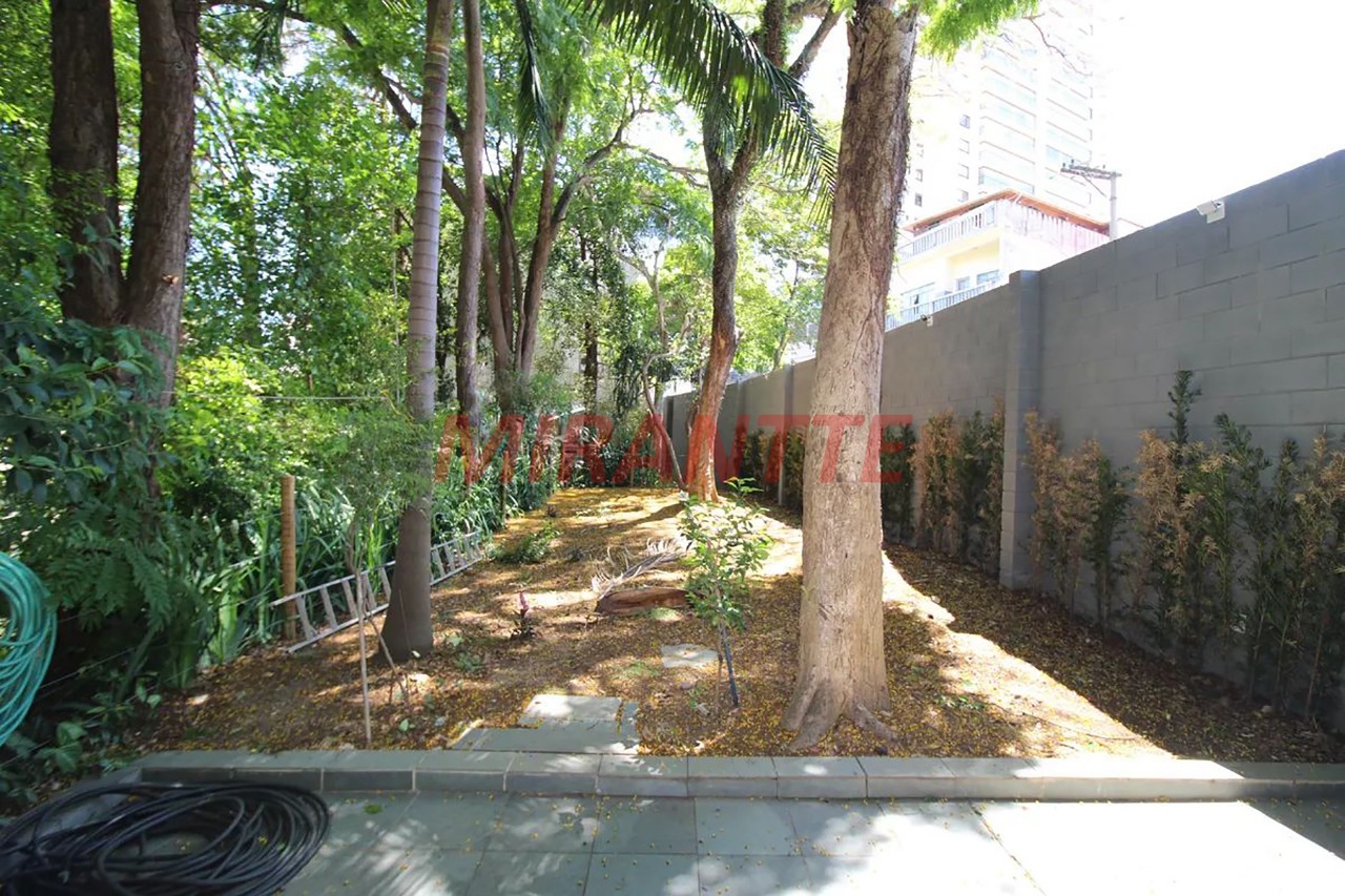 Apartamento de 140m² com 4 quartos em Santana