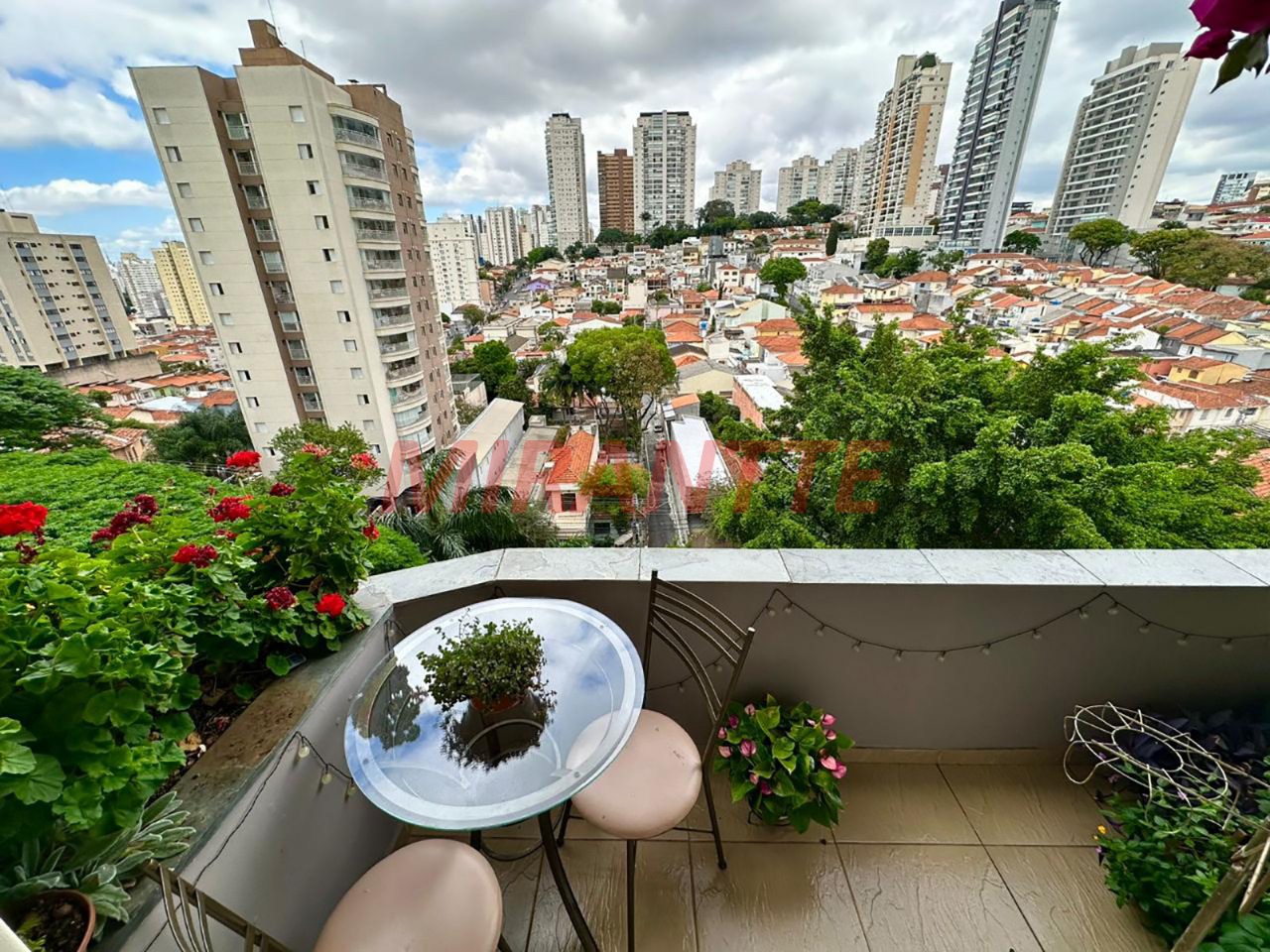 Apartamento de 140m² com 4 quartos em Santana
