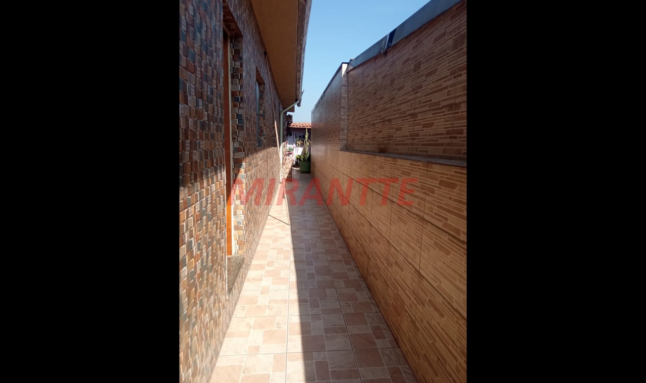 Casa terrea de 100m² com 2 quartos em Jardim Monte Carmelo