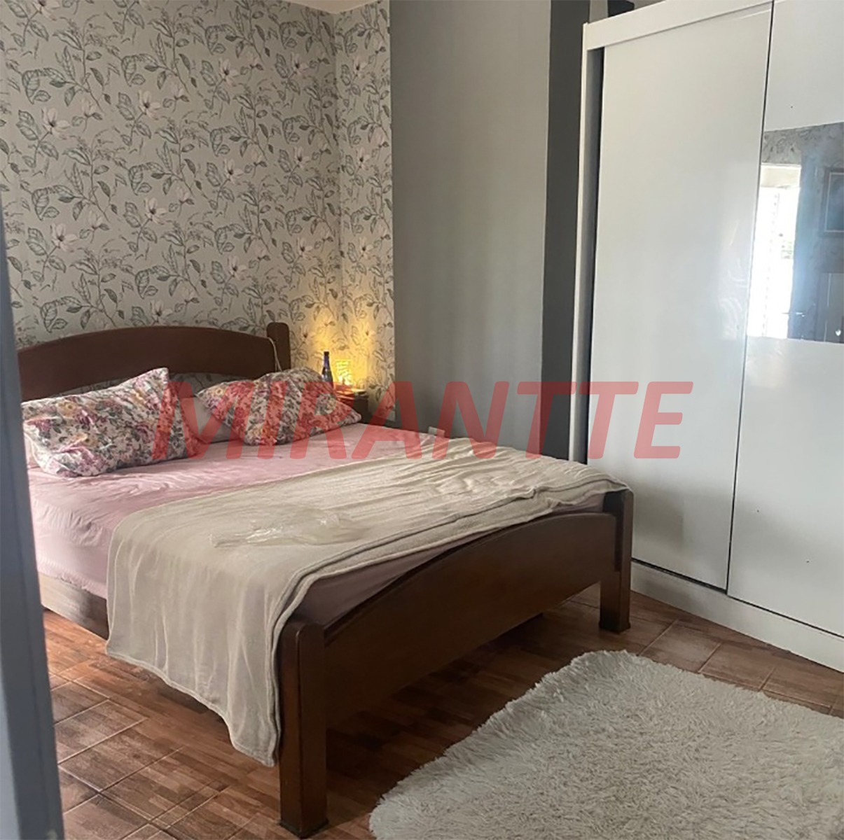 Sobrado de 220m² com 6 quartos em Vila Dionisia