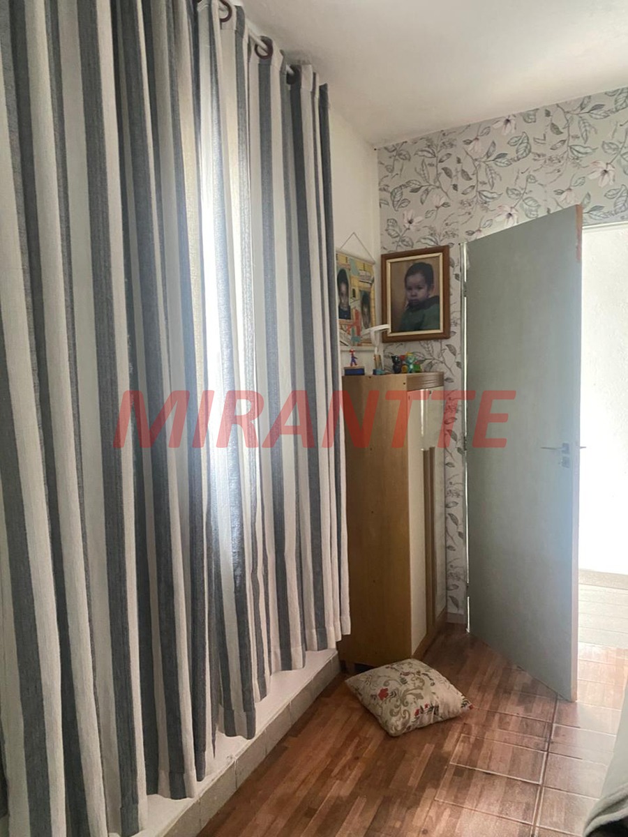 Sobrado de 220m² com 6 quartos em Vila Dionisia