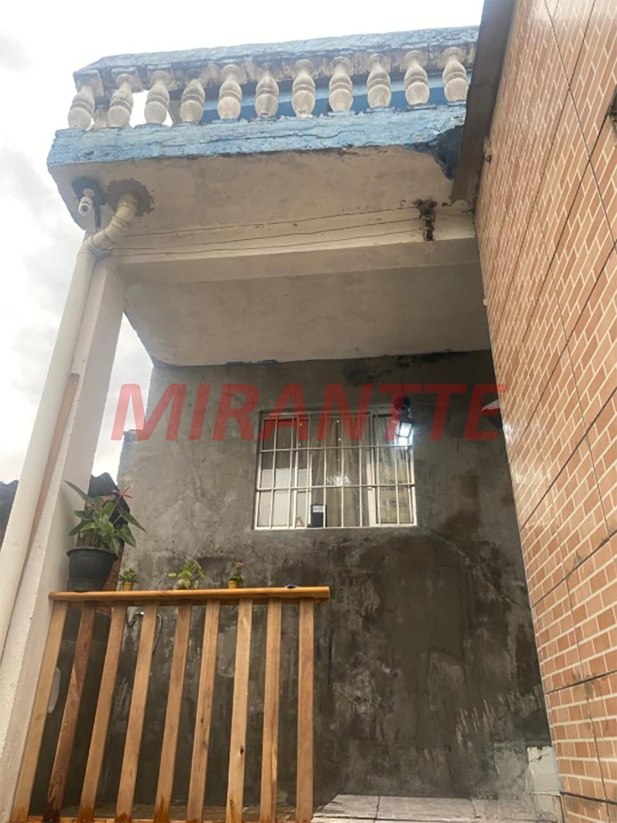 Sobrado de 220m² com 6 quartos em Vila Dionisia