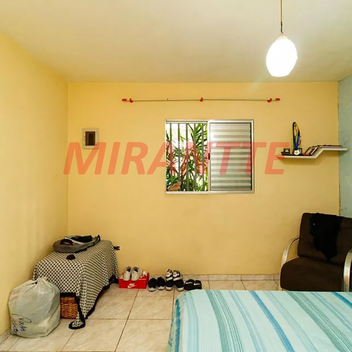 Casa terrea de 94m² com 3 quartos em Vila Nivi