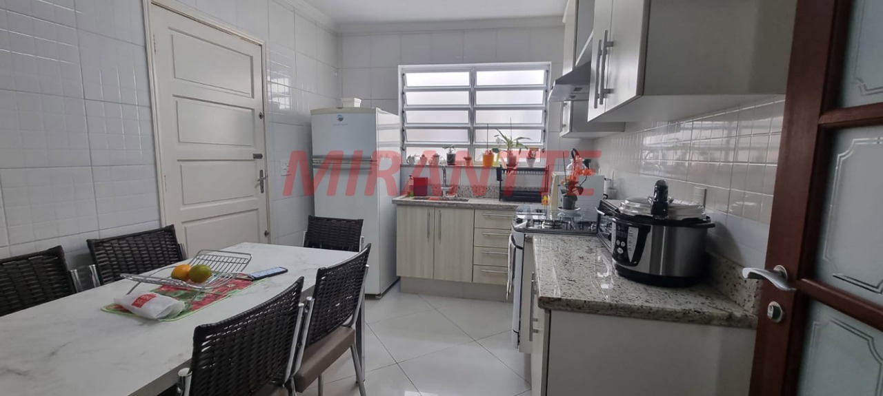 Sobrado de 136m² com 2 quartos em Vila Irmaos Arnoni