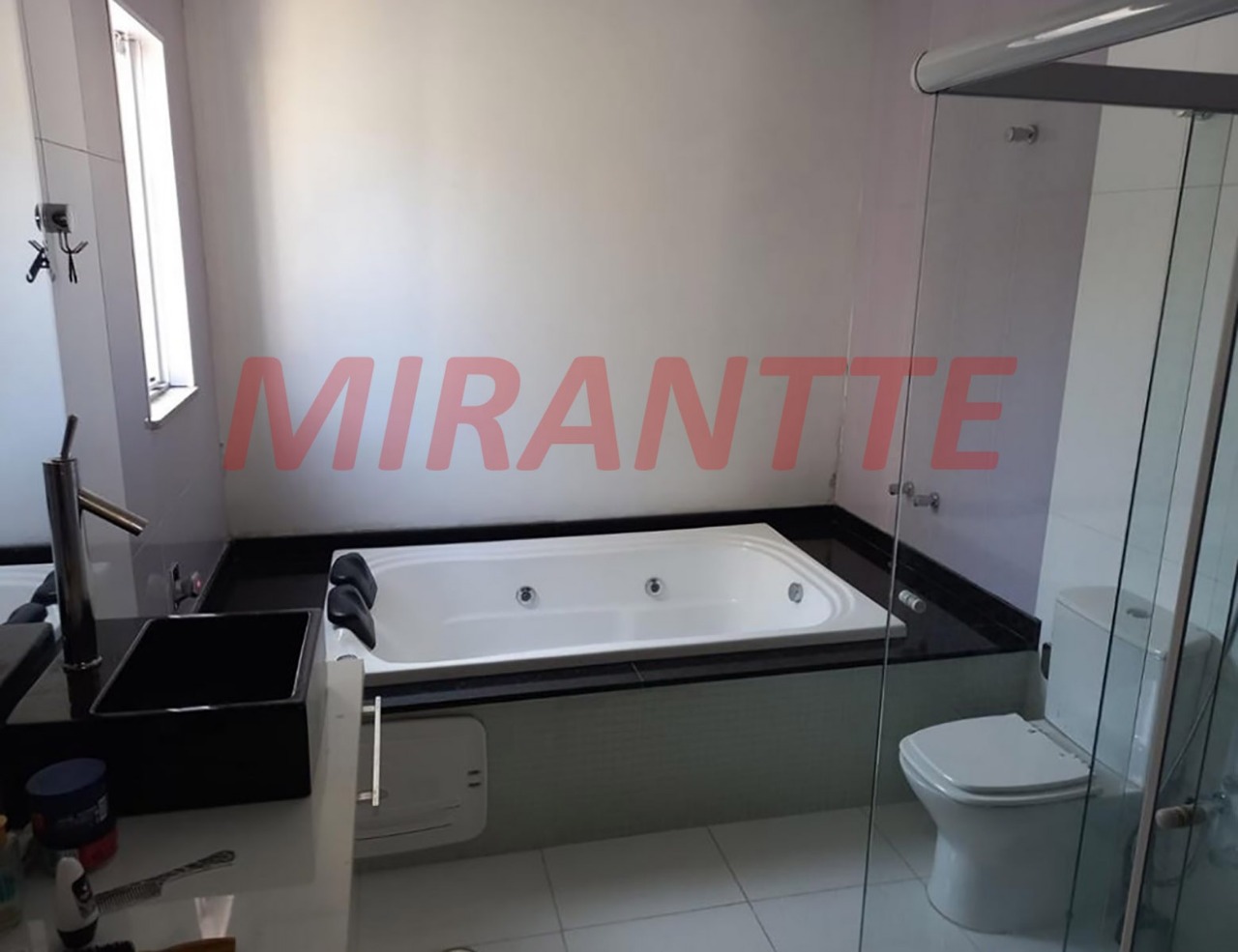 Sobrado de 350m² com 3 quartos em Tremembe