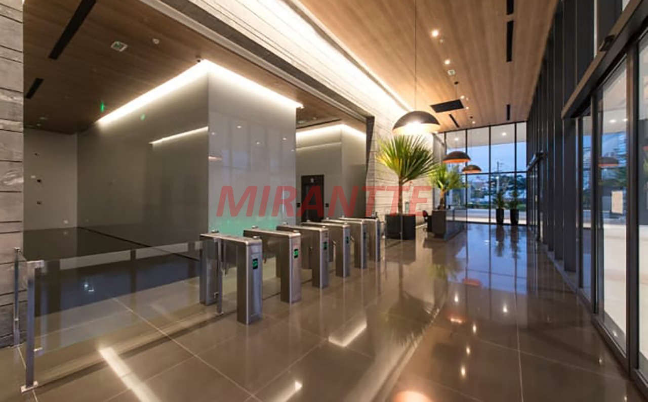 Conjunto comercial de 399.55m² em Parque Industrial Tomas Edson