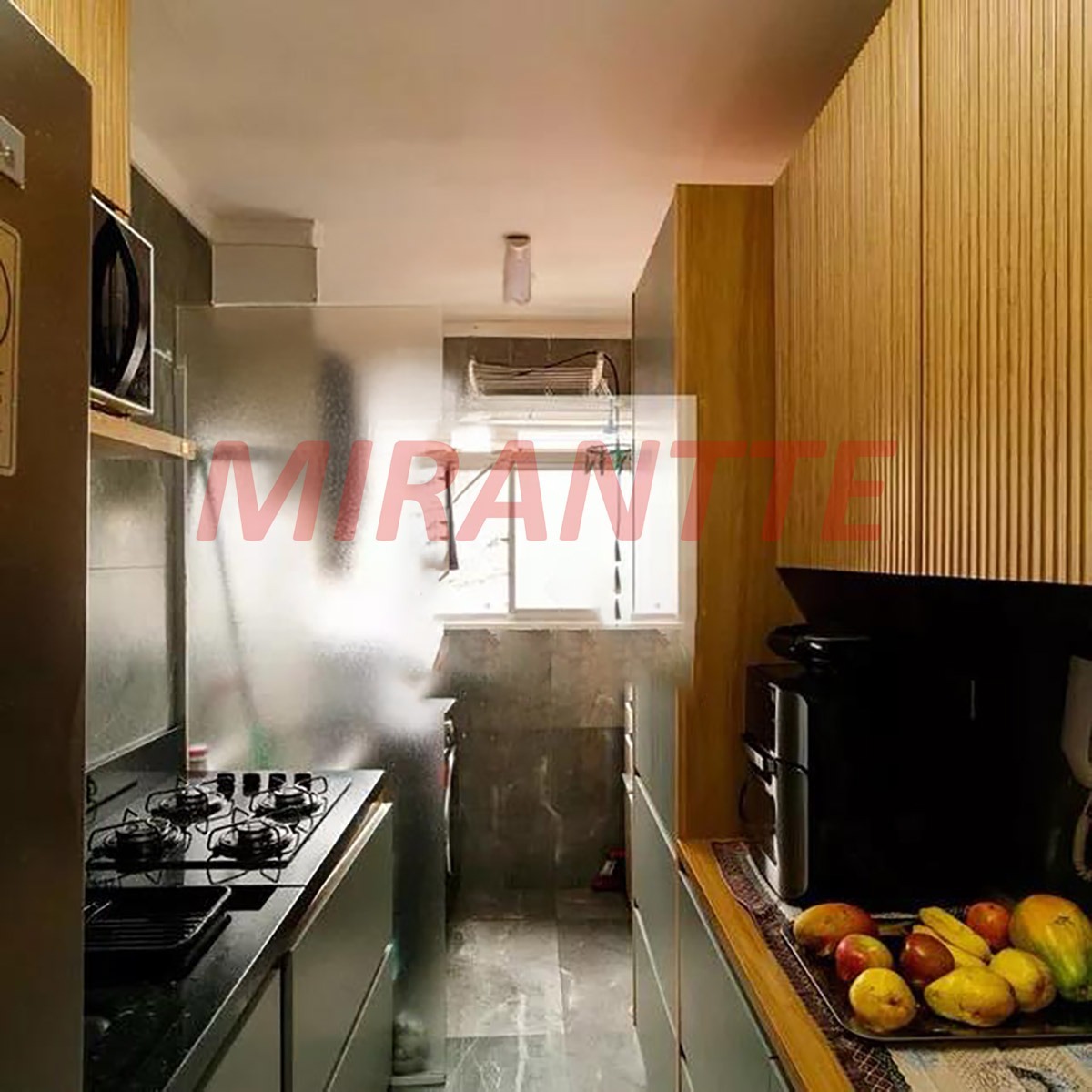 Apartamento de 54m² com 2 quartos em Parque Vitoria