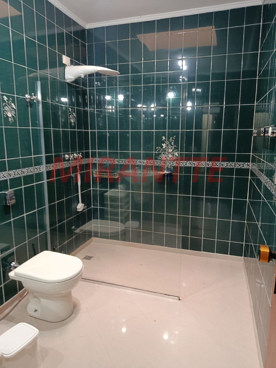 Sobrado de 340m² com 5 quartos em Lauzane Paulista