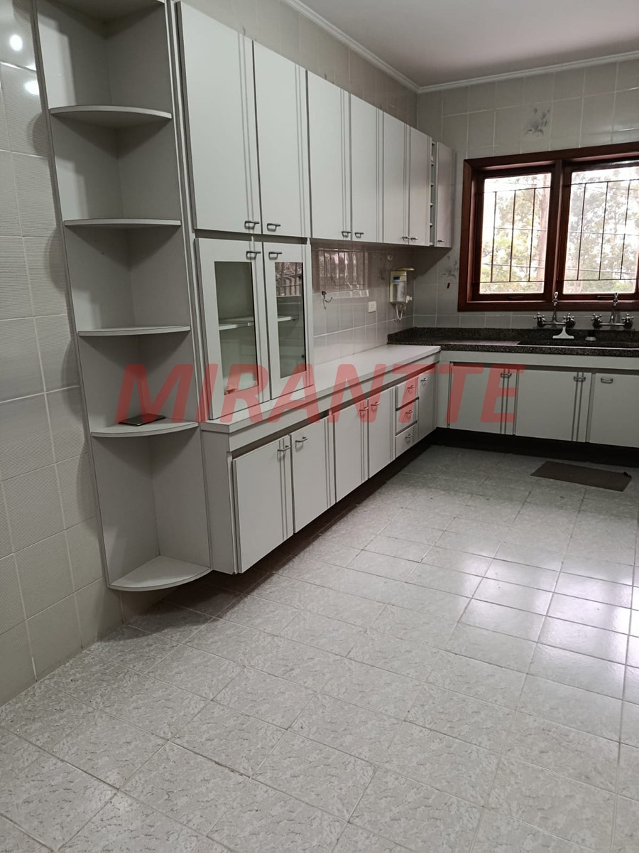 Sobrado de 340m² com 5 quartos em Lauzane Paulista