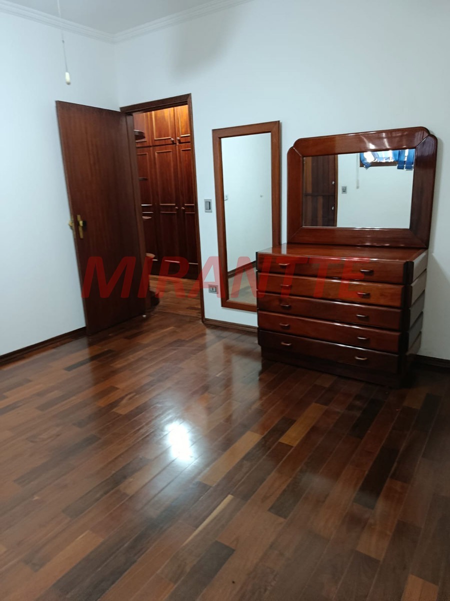 Sobrado de 340m² com 5 quartos em Lauzane Paulista
