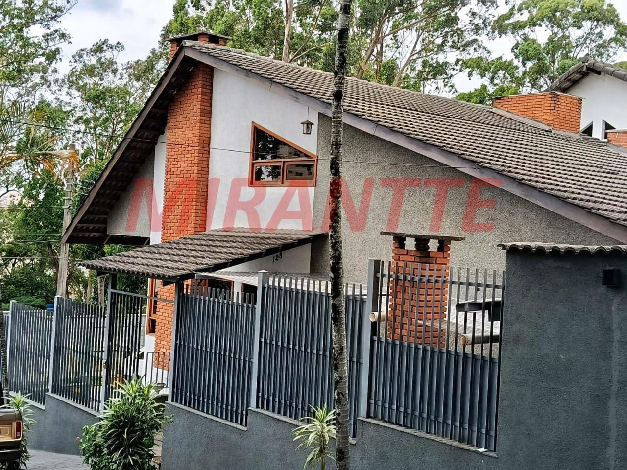 Sobrado de 340m² com 5 quartos em Lauzane Paulista
