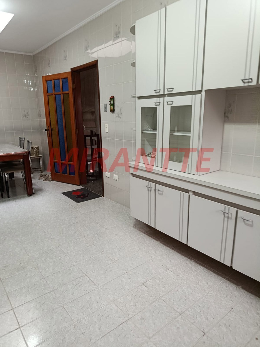 Sobrado de 340m² com 5 quartos em Lauzane Paulista