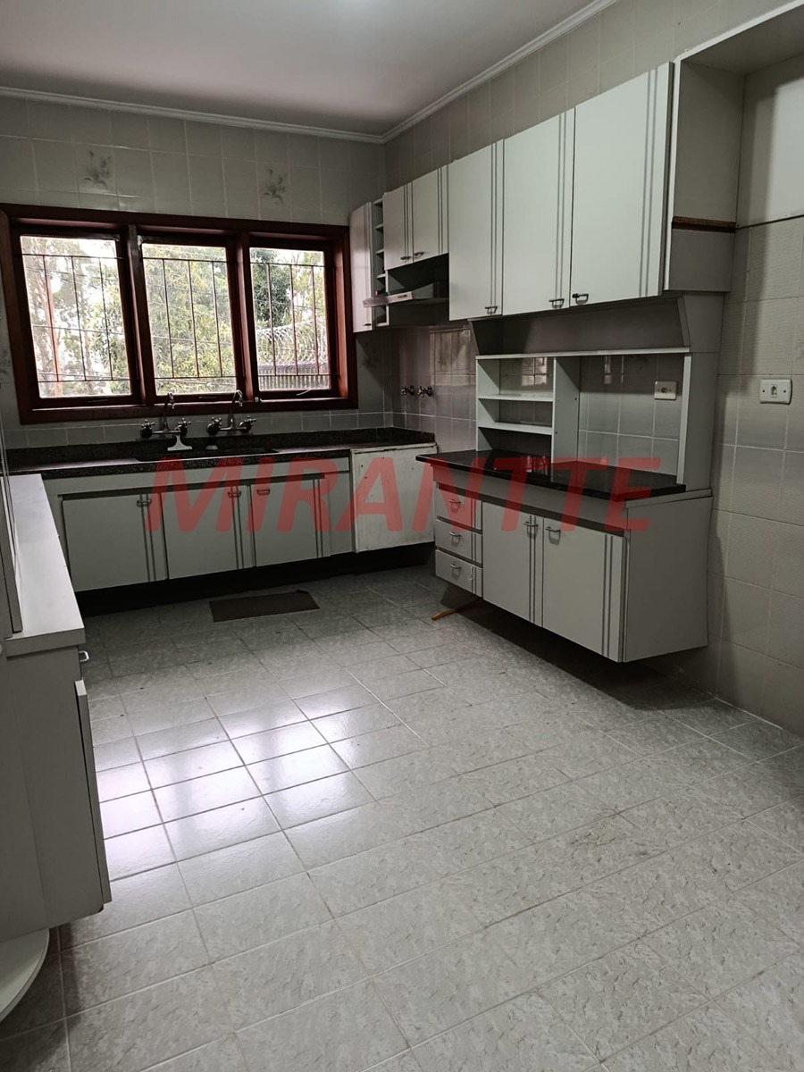 Sobrado de 340m² com 5 quartos em Lauzane Paulista