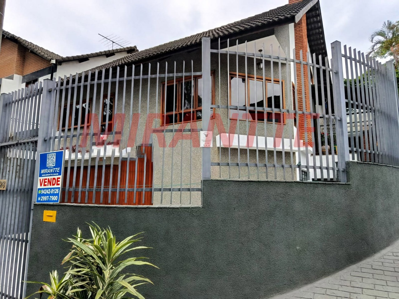 Sobrado de 340m² com 5 quartos em Lauzane Paulista