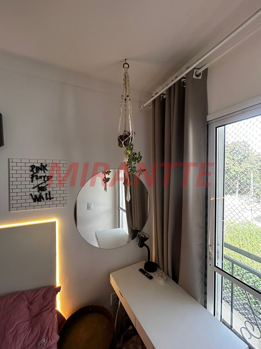 Cond. fechado de 60m² com 2 quartos em Jardim Leonor Mendes De Barros