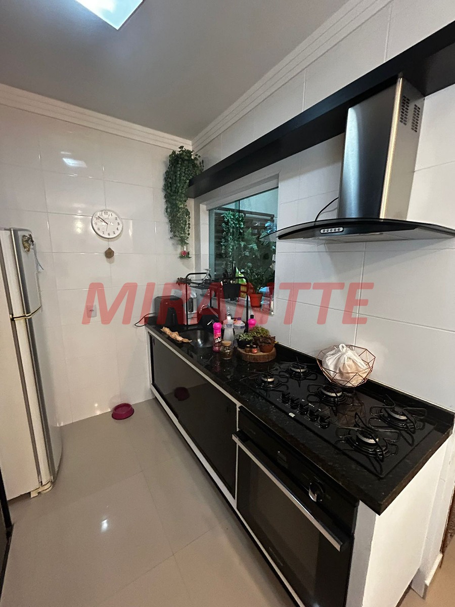 Cond. fechado de 60m² com 2 quartos em Jardim Leonor Mendes De Barros