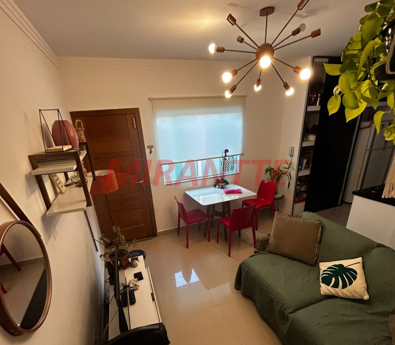 Cond. fechado de 60m² com 2 quartos em Jardim Leonor Mendes De Barros