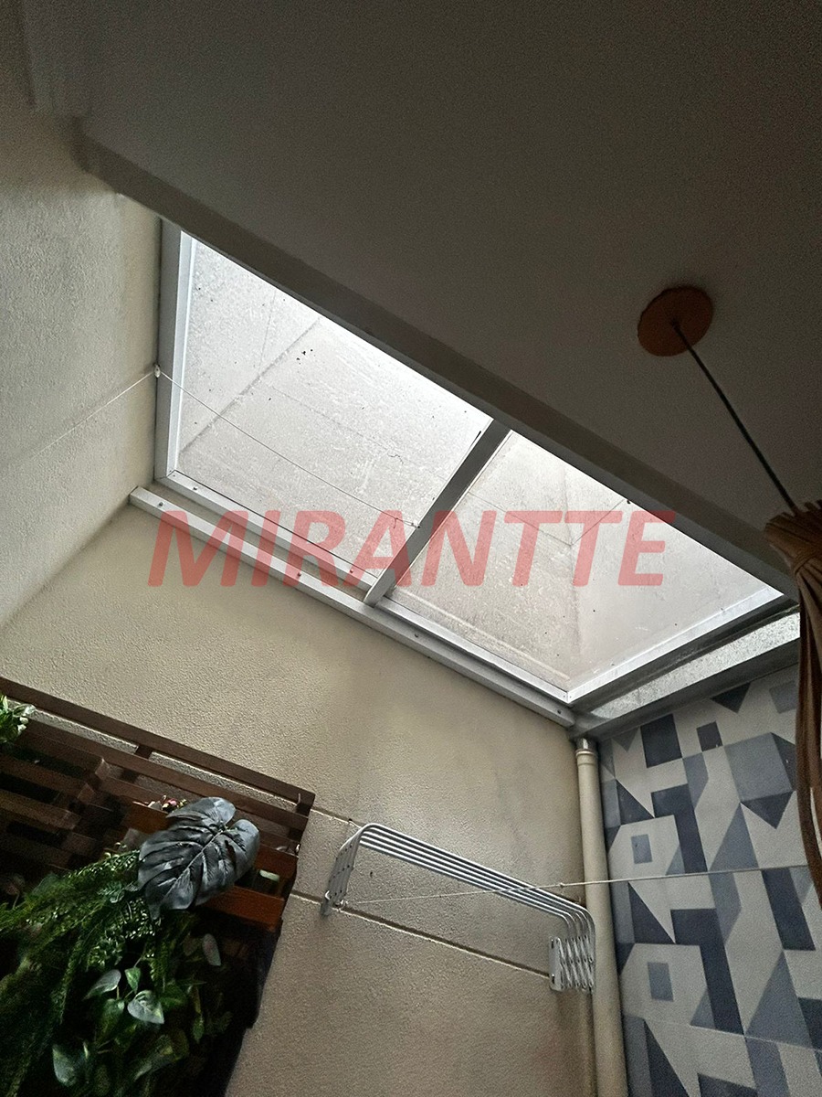 Cond. fechado de 60m² com 2 quartos em Jardim Leonor Mendes De Barros