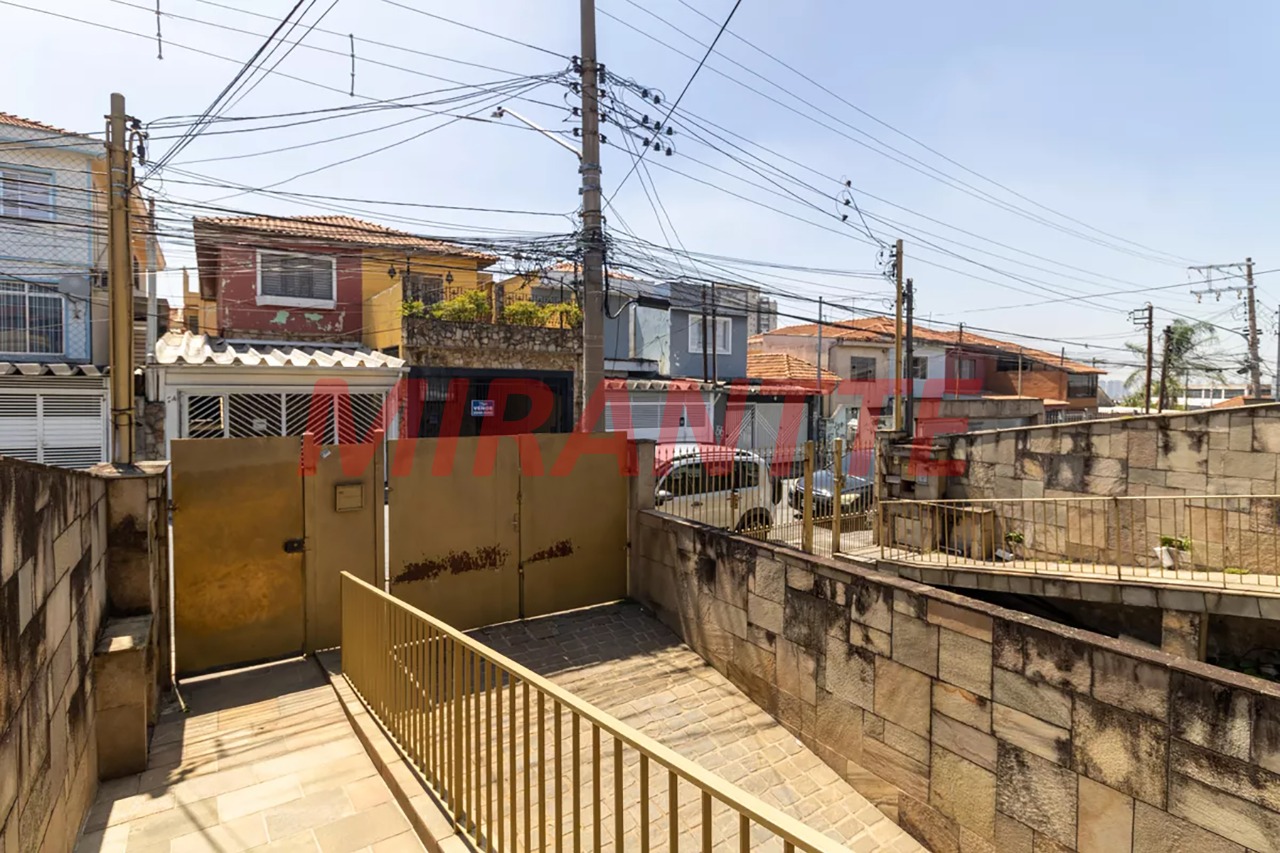 Sobrado de 224m² com 4 quartos em Vila Leonor