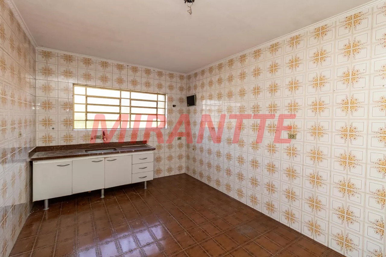 Sobrado de 224m² com 4 quartos em Vila Leonor