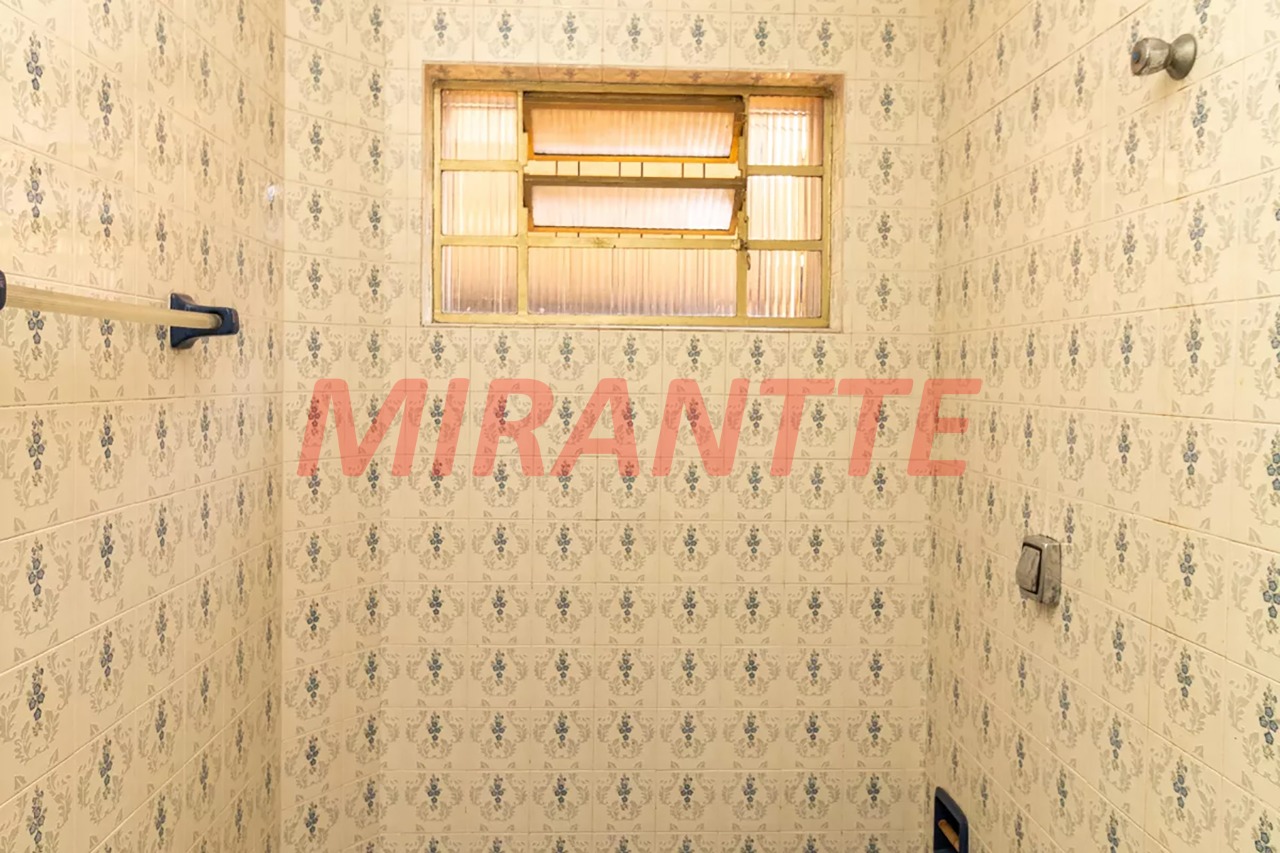 Sobrado de 224m² com 4 quartos em Vila Leonor