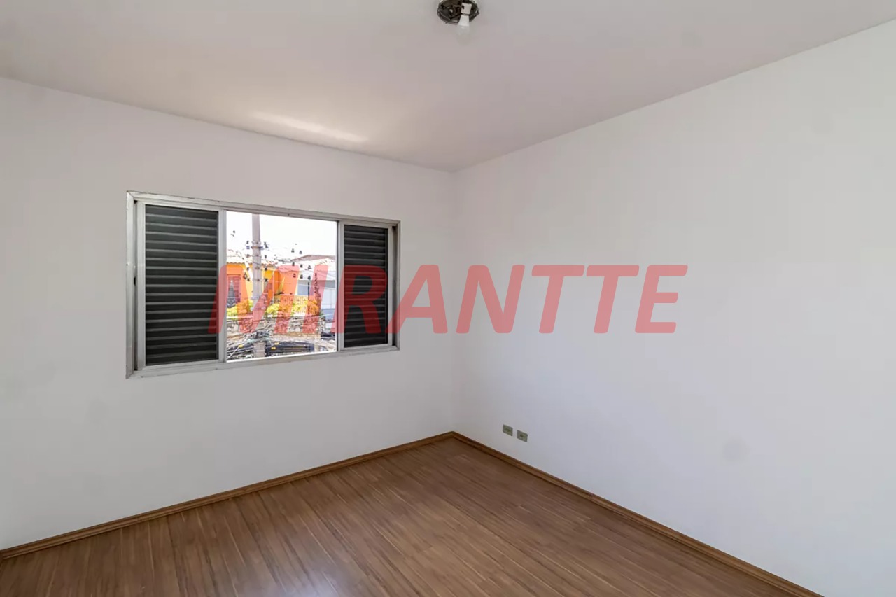 Sobrado de 224m² com 4 quartos em Vila Leonor