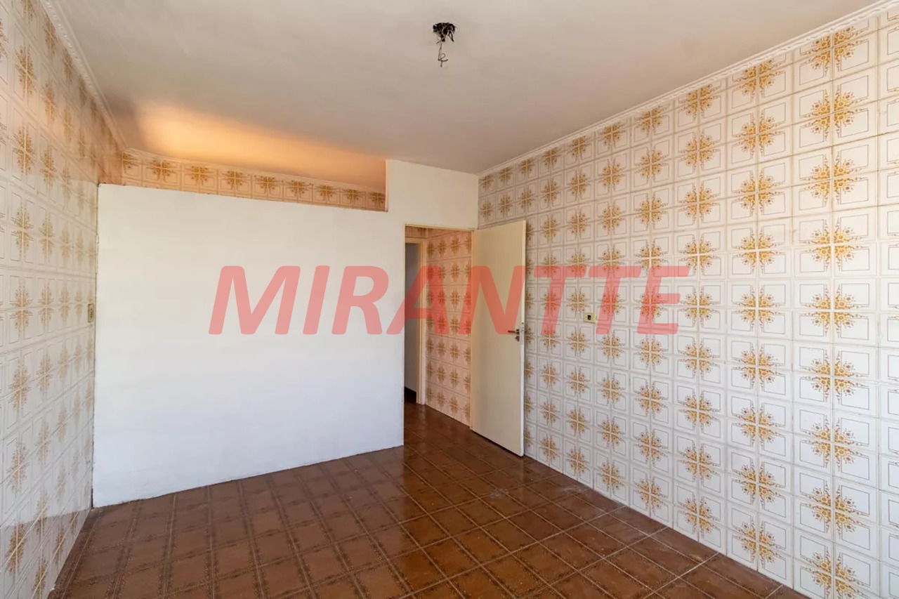 Sobrado de 224m² com 4 quartos em Vila Leonor