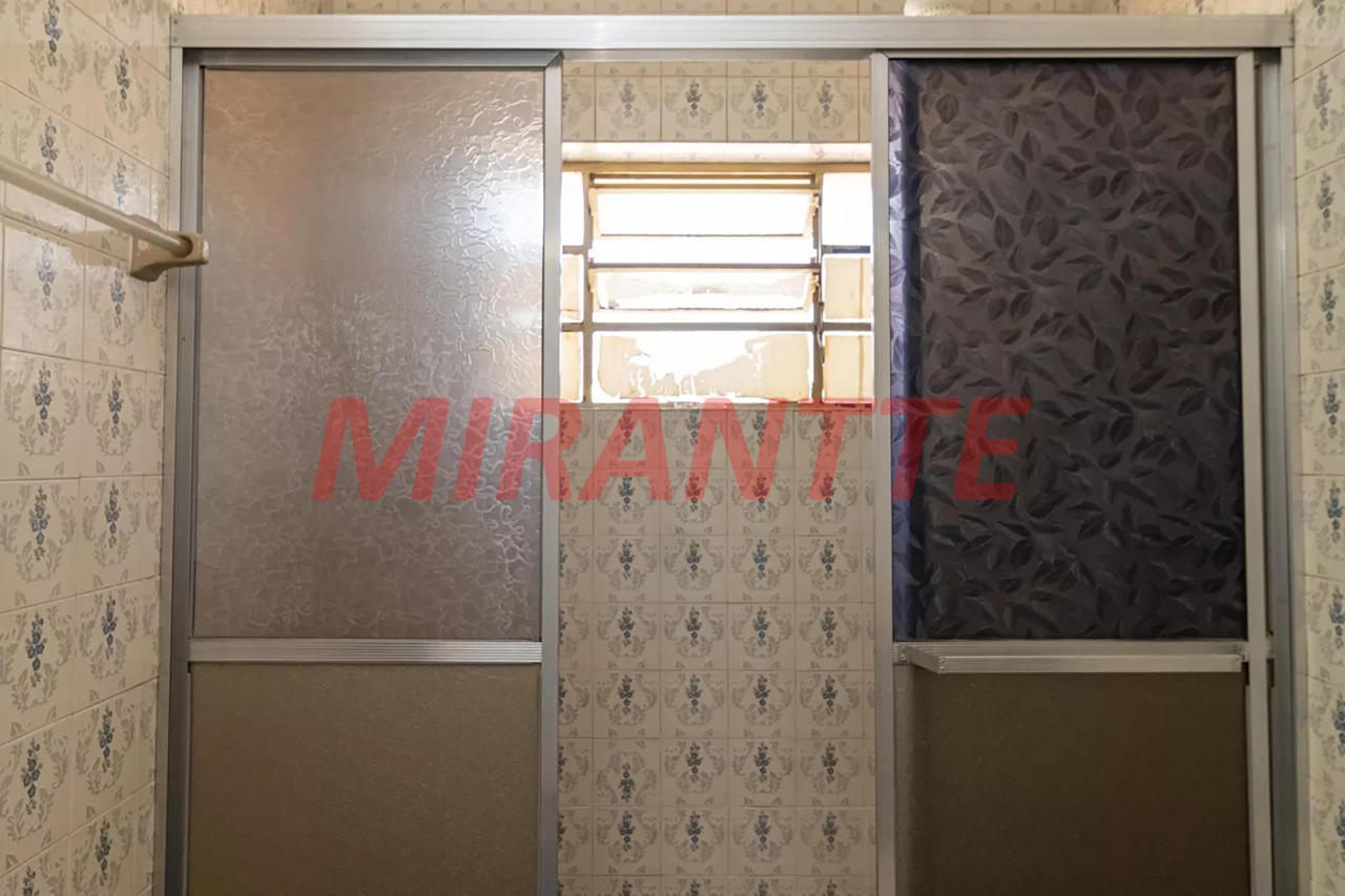 Sobrado de 224m² com 4 quartos em Vila Leonor