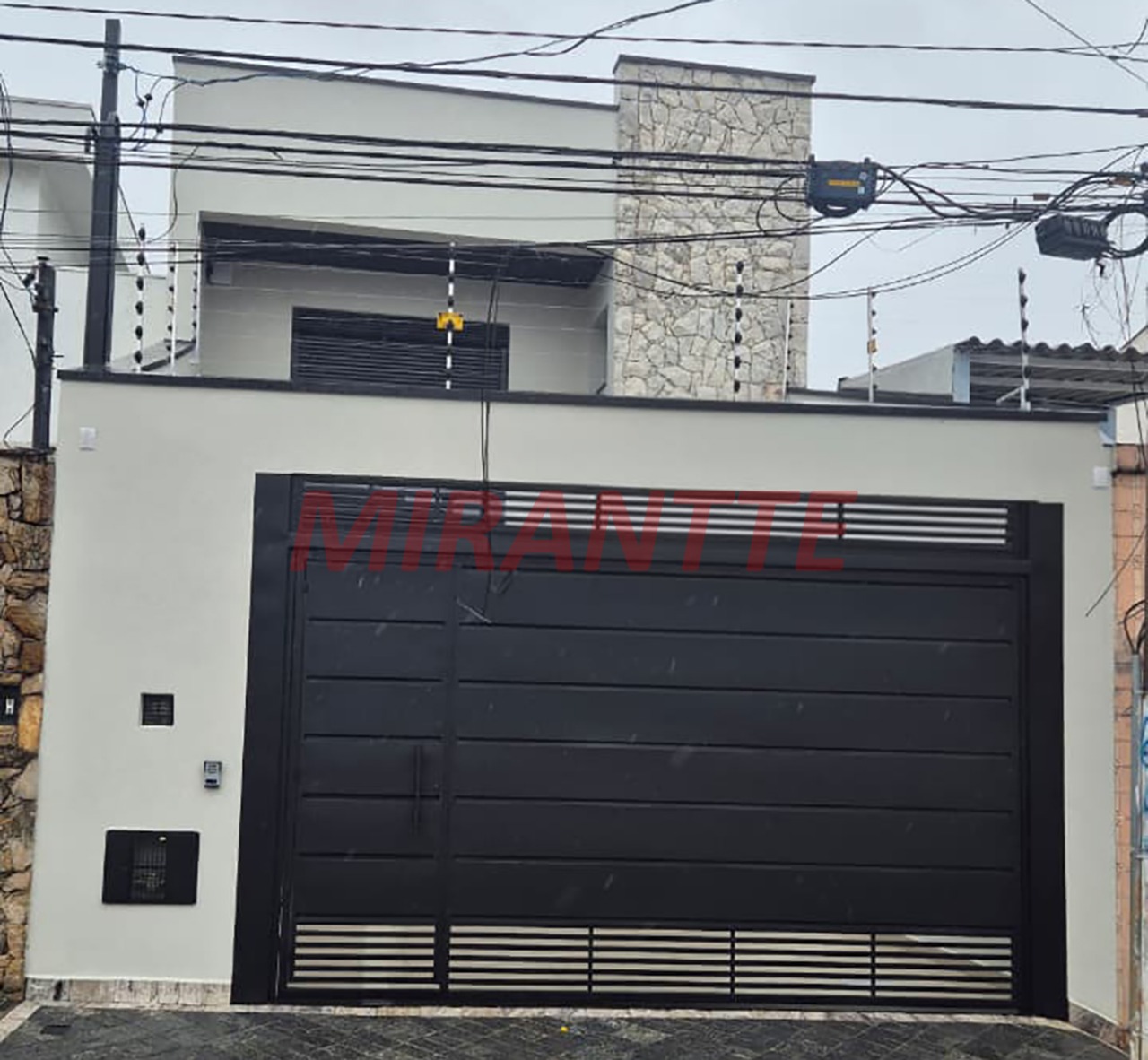 Sobrado de 210m² com 3 quartos em Chácara Santo Antônio (Zona Leste)