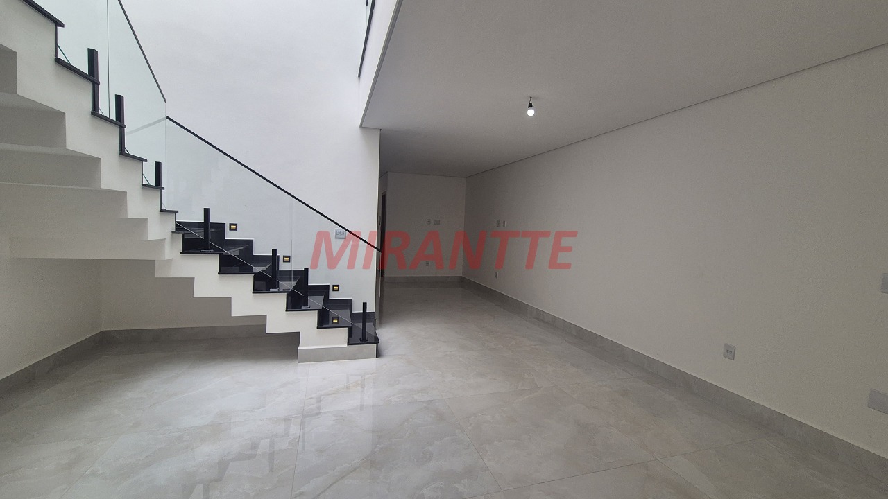 Sobrado de 210m² com 3 quartos em Chácara Santo Antônio (Zona Leste)