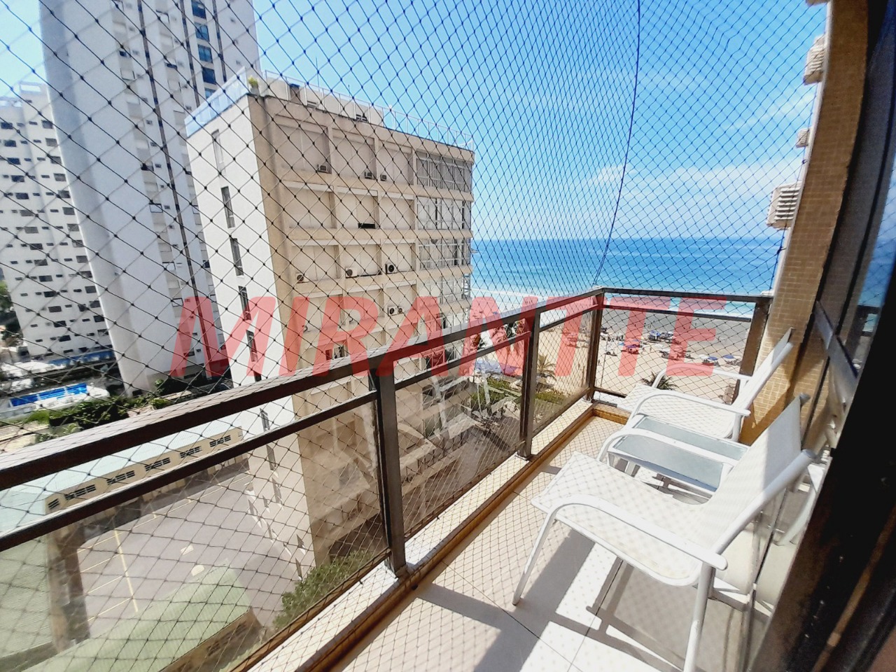 Apartamento de 166m² com 3 quartos em Pitangueiras